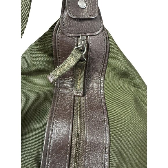 Banana Republic Bag Weekender Duffle Green Nylon Leather Travel Luggage Carry On - Picture 9 of 16